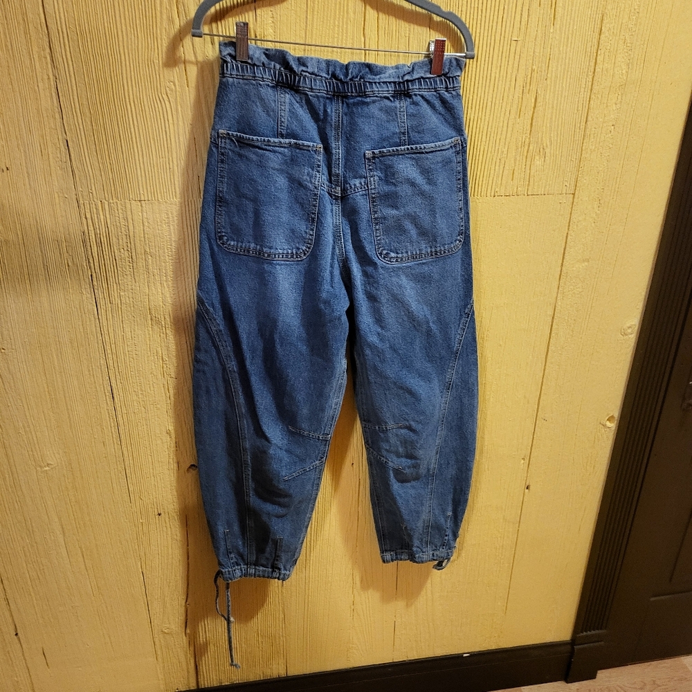 2 For $40 EUC Free People balloon jeans - Picture 3 of 3